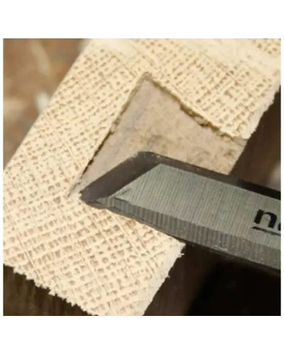 Косая правая стамеска с ручкой NAREX WOOD LINE PLUS 12 мм 811112