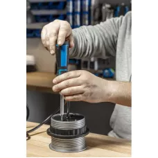 Отвертка со сменными битами и редуктором 1:5 HT1S215