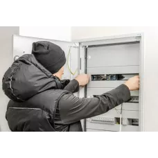 BORGER Жилет утепленный с капюшоном черный M (50) HT5K920-M