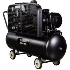 Компрессор масляный ременной AEROMAX 700/150