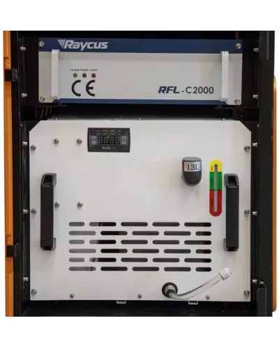 Аппарат для ручной лазерной сварки, резки и очистки FOXWELD LASER 2000-3-МТ