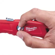 Самовозвращающийся безопасный нож. Milwaukee