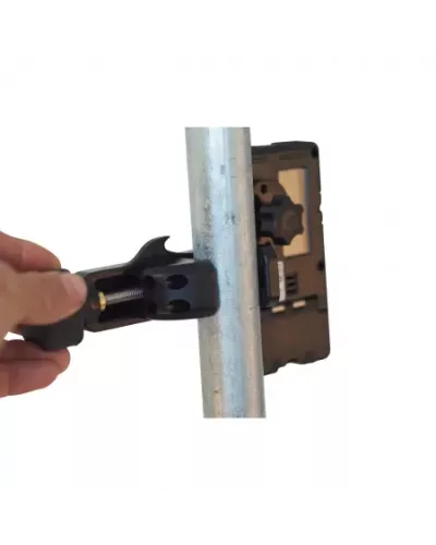 Детектор лазера для линейных и ротационнах нивелиров Milwaukee LRD100   (Арт. 4932479555)