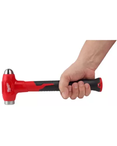 Молоток безынерционный с шаровидным бойком Milwaukee 450 гр. (Арт.4932492348)