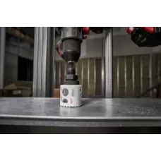 ПРОМО_23 Биметаллическая коронка HOLE DOZER™ CARBIDE™ 68мм с хвостовиком + трехгранная отвертка VDE PH2 x100мм (3ед/наб) (Арт. 4932492470)