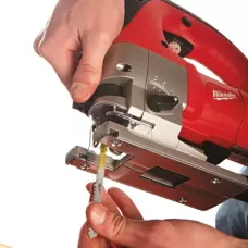 Лобзик со скобовидной рукояткой JSPE 135 Milwaukee