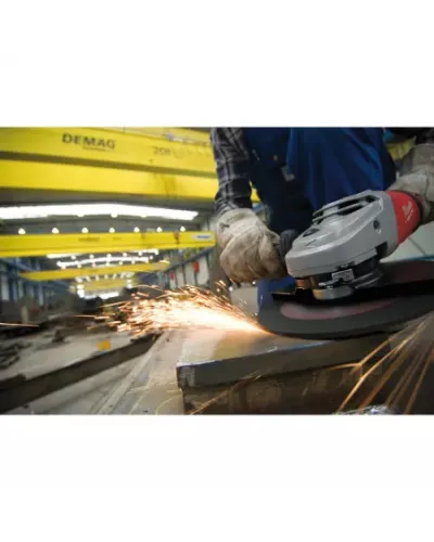 Углошлифовальная машина 2600 Вт AGVM 26-230 GEX Milwaukee
