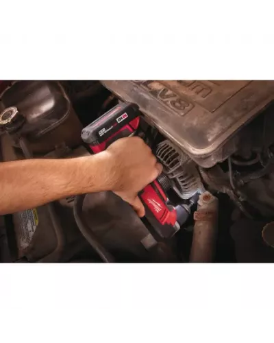 М18™ компактная угловая дрель C18 RAD Milwaukee
