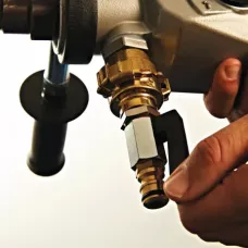 Трехскоростная комбинированная дрель для алмазного сверления DD 3-152 Milwaukee