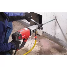 Трехскоростная комбинированная дрель для алмазного сверления DD 3-152 Milwaukee