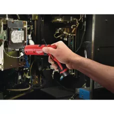 M4™ аккумуляторная отвертка M4 D Milwaukee