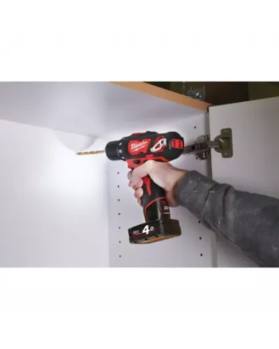 М12™ субкомпактный шуруповерт M12 BDD-402C Milwaukee