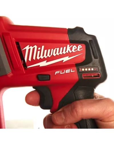 M12 FUEL™ субкомпактный SDS-plus перфоратор M12 CH-202C Milwaukee
