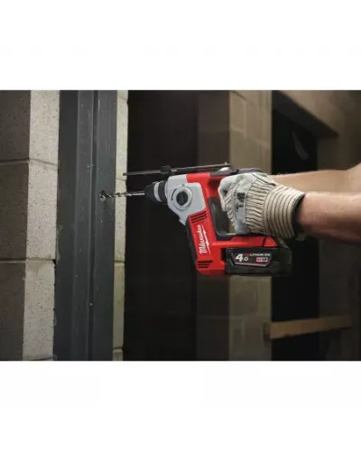 M18™ компактный 2-режимный SDS plus перфоратор M18 BH-402C Milwaukee