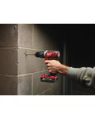 М18™ Компактная ударная дрель M18 BPD-202C Milwaukee