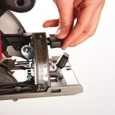 М18 FUEL™ 55 мм циркулярная пила по дереву и пластику M18 CCS55-0X Milwaukee