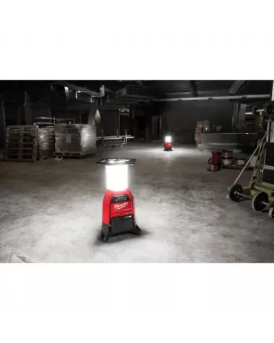 Аккумуляторный светодиодный фонарь c функцией зарядного устройства Milwaukee M18 ONESLDP-0 ONE-KEY  (Арт. 4933459160)