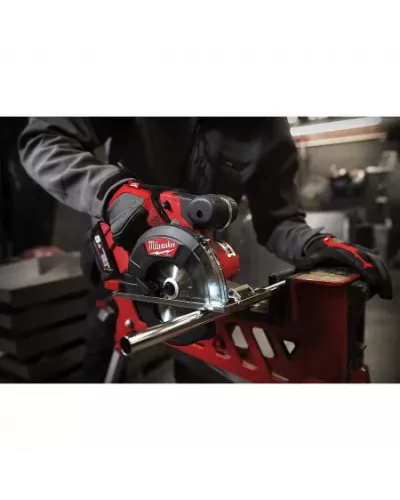 M18 FUEL™ циркулярная пила по металлу M18 FMCS-502X Milwaukee