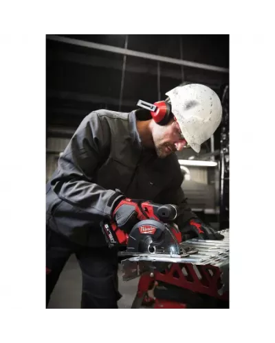 M18 FUEL™ циркулярная пила по металлу M18 FMCS-502X Milwaukee