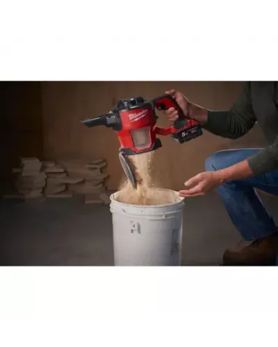 M18™ Компактный пылесос M18 CV Milwaukee