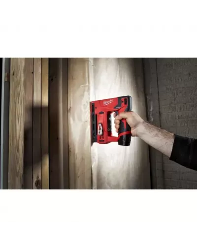 M12™ субкомпактный степлер M12 BST-202X Milwaukee