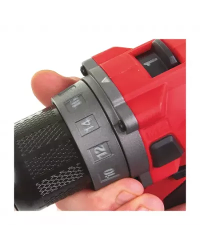 M12 FUEL™ субкомпактная дрель - шуруповерт M12 FDD-402X Milwaukee