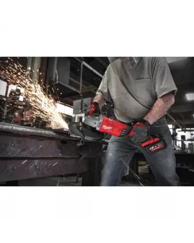 M18 FUEL™ 230 мм большая углошлифовальная машина с лопаточным выключателем M18 FLAG230XPDB-121C Milwaukee