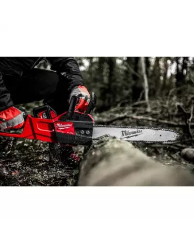 M18 FUEL™ Цепная пила с шиной 40 см M18 FCHS-121 Milwaukee