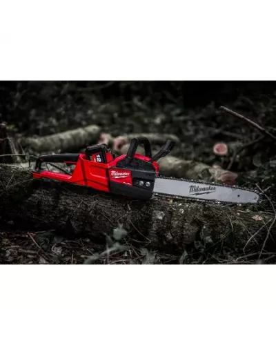 M18 FUEL™ Цепная пила с шиной 40 см M18 FCHS-121 Milwaukee