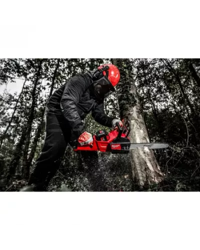M18 FUEL™ Цепная пила с шиной 40 см M18 FCHS-121 Milwaukee