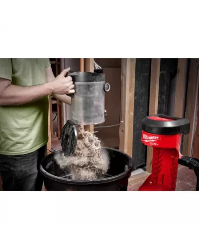M18 FUEL™ ранцевый пылесос M18 FBPV Milwaukee