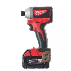 M18™ Бесщеточный импульсный винтоверт M18 BLID2-502X Milwaukee