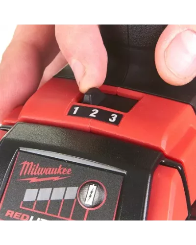 M18™ Бесщеточный импульсный винтоверт M18 BLID2-502X Milwaukee