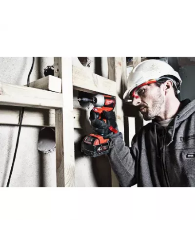 M18™ Компактный импульсный винтоверт M18 CBLID-402C Milwaukee