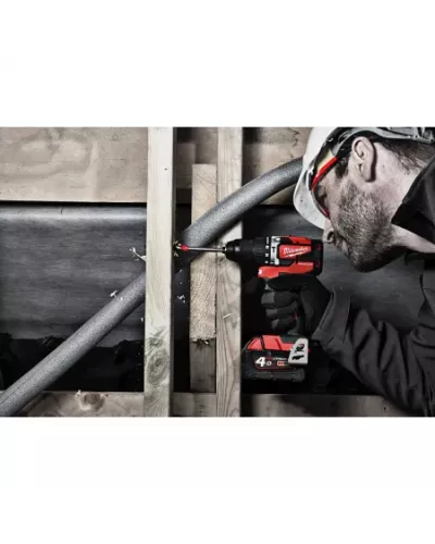 M18™ Компактная бесщеточная ударная дрель M18 CBLPD-402C Milwaukee