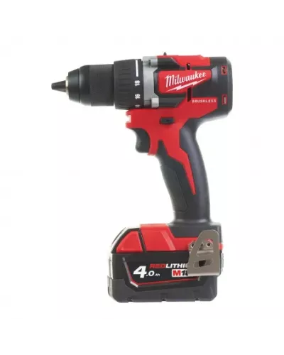 M18™ Компактная бесщеточная дрель - шуруповерт M18 CBLDD-402C Milwaukee