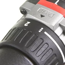 M18™ Компактная бесщеточная дрель - шуруповерт M18 CBLDD-402C Milwaukee