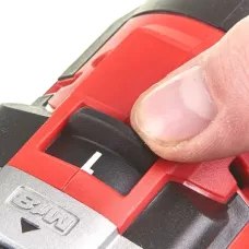 M18™ Компактная бесщеточная дрель - шуруповерт M18 CBLDD-402C Milwaukee