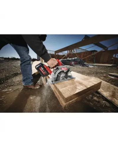 M18 FUEL™ 66 мм дисковая пила по дереву и пластику M18 FCS66-0C Milwaukee
