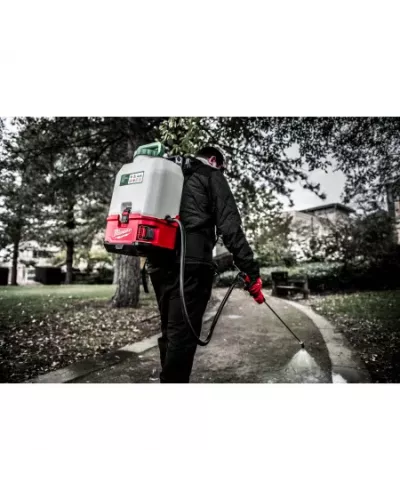 M18™ SWITCH TANK™ Опрыскиватель с ёмкостью для химии на 15 л M18 BPFP-CST Milwaukee