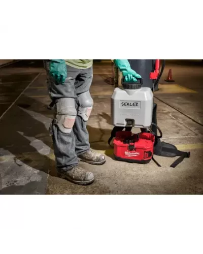 M18™ SWITCH TANK™ Опрыскиватель с ёмкостью для обработки бетона 15 л M18 BPFP-CCST Milwaukee