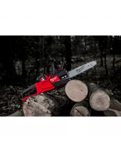 M18 FUEL™ Цепная пила с шиной 30 см M18 FCHSC-121 Milwaukee