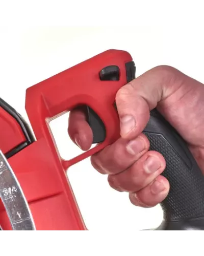 M18 FUEL™ циркулярная пила по дереву с задней рукояткой M18 FCSRH66 Milwaukee