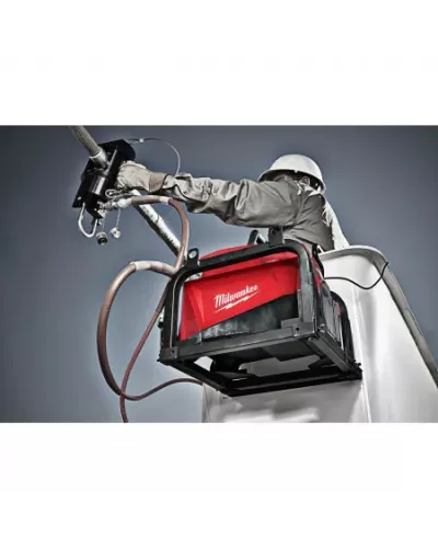 Аккумуляторный вспомогательный гидравлический насос Milwaukee M18 HUP700-121 (Li-Ion12Ач)  (Арт. 4933471813)