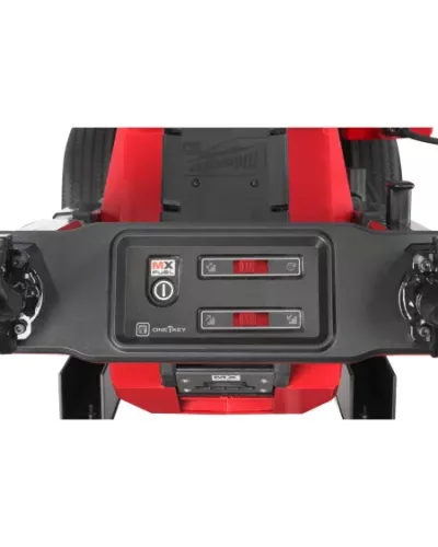 MXF LSDP MX FUEL™ Большая прочистная машина с POWERTREDZ™ Milwaukee