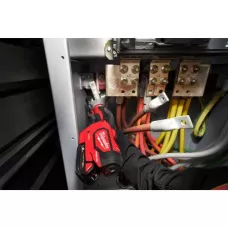 M18™ FORCE LOGIC™ безматричный гидравлический инструмент для обжима кабеля  M18 HDCT-202C Milwaukee