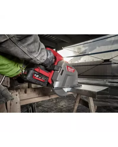 M18 FUEL™ 66 циркулярная пила по металлу M18 FMCS66-121C Milwaukee