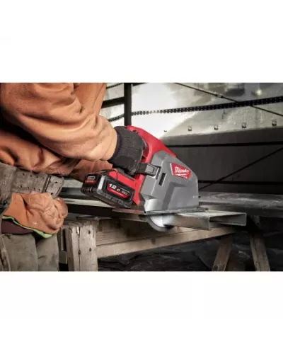M18 FUEL™ 66 циркулярная пила по металлу M18 FMCS66-121C Milwaukee