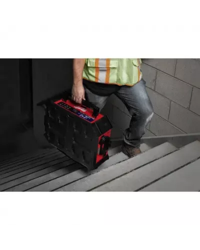Аккумуляторное радио DAD+/зарядное устройство M18 PRCDAB+-0 PACKOUT с Bluetooth Milwaukee