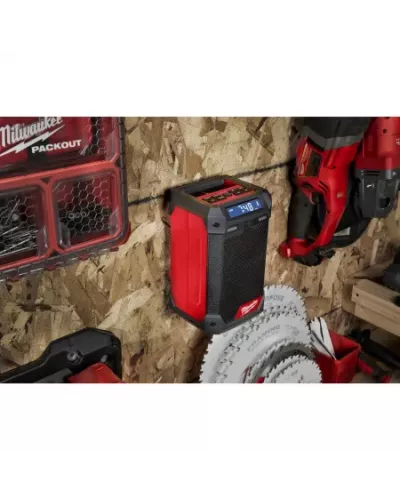 Радио DAB+ / зарядное устройство c Bluetooth Milwaukee